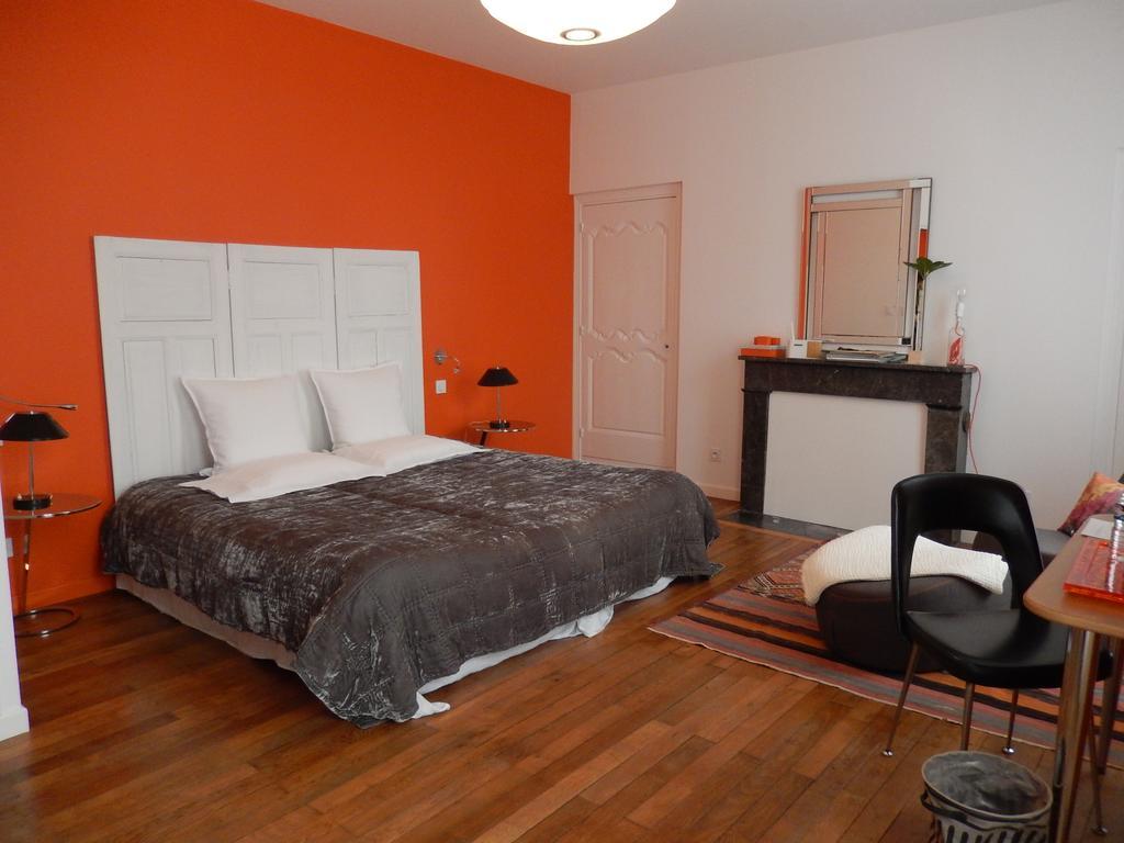 Maison Bossoreil Bed & Breakfast Angers Bagian luar foto
