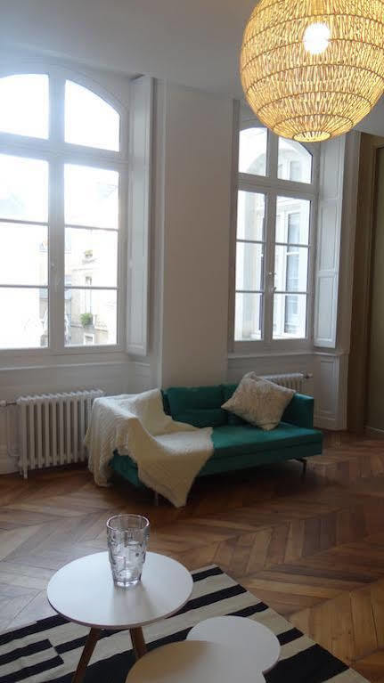 Maison Bossoreil Bed & Breakfast Angers Bagian luar foto