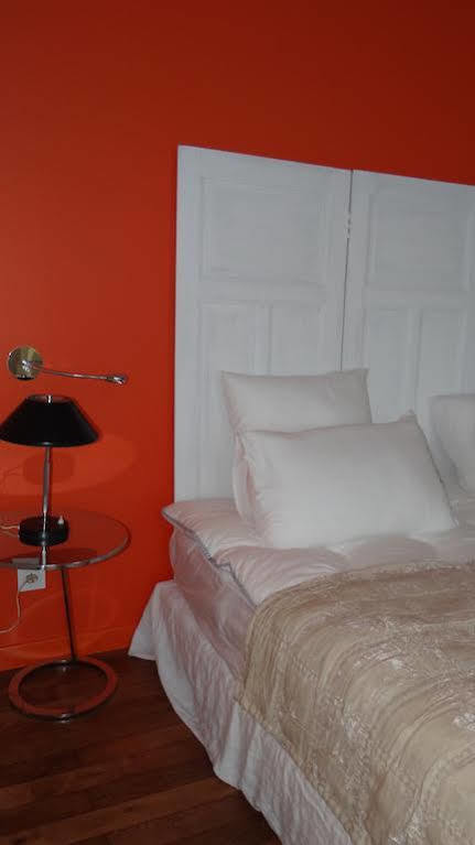 Maison Bossoreil Bed & Breakfast Angers Bagian luar foto