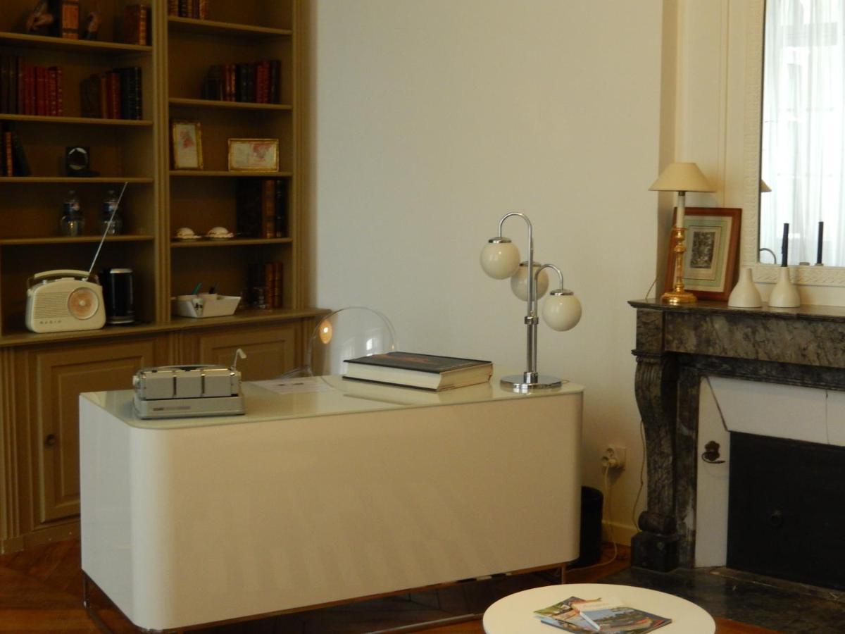 Maison Bossoreil Bed & Breakfast Angers Bagian luar foto
